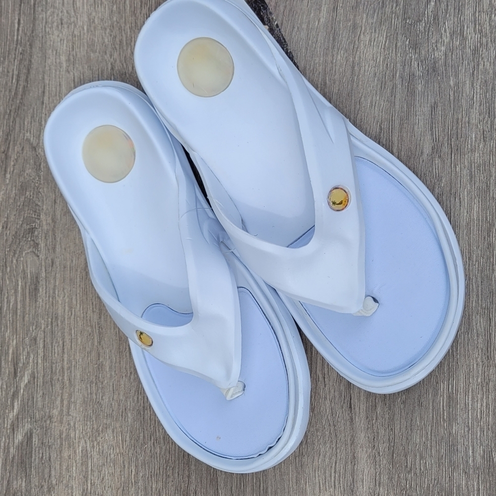 New Slide Flip Flops Thong Sandals Girl Sz 5